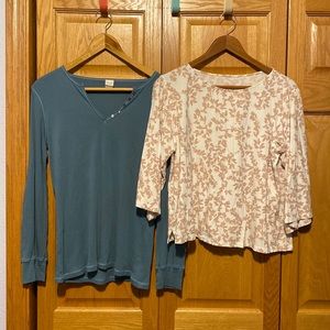 Garnet Hill bundle of 2 tops size small.